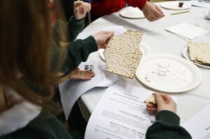 Seder6
